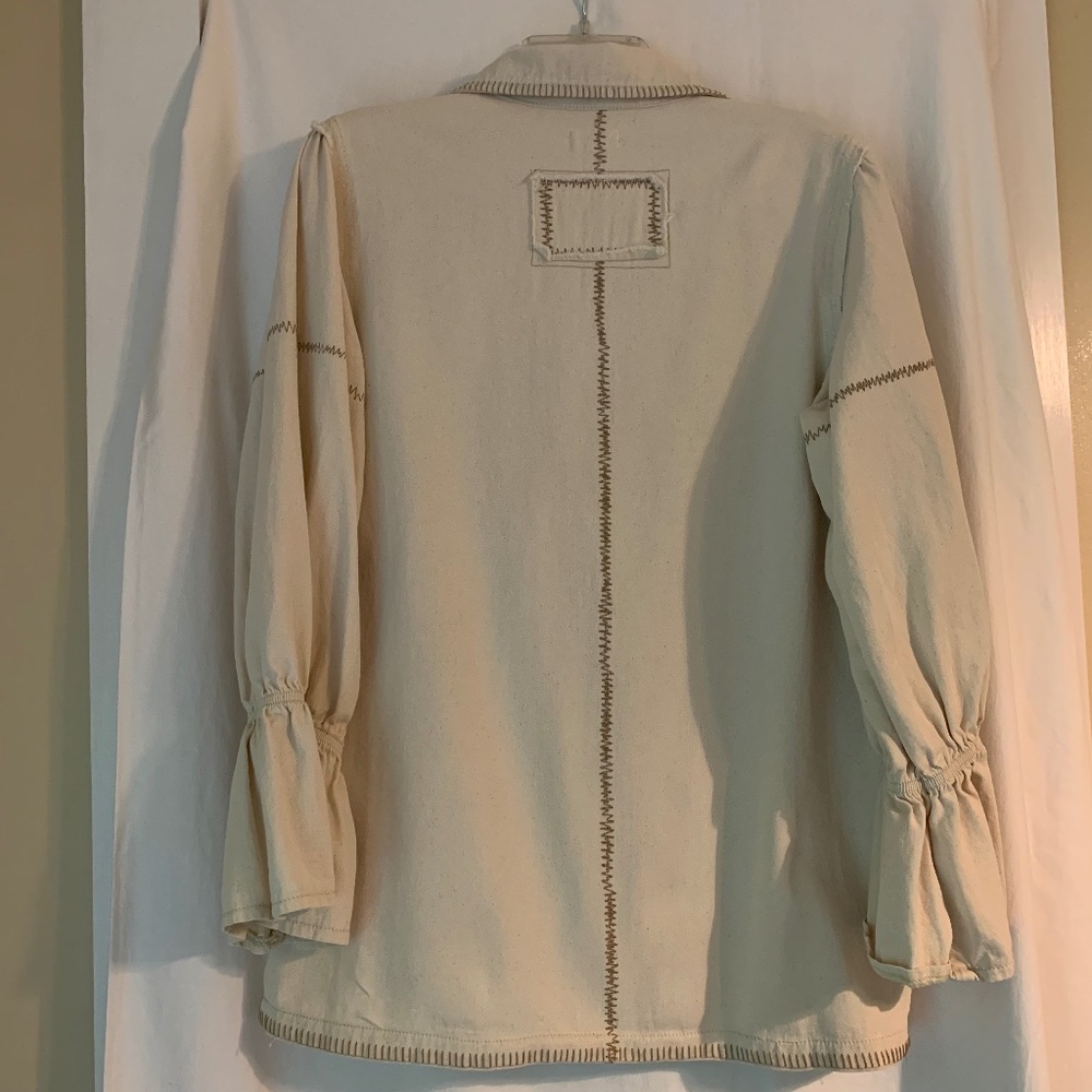POL off white oversized blazer/shacket with top stitching detail - Picture 7 of 9